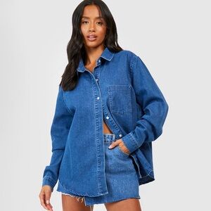 Boohoo oversized denim shirt / Size Large